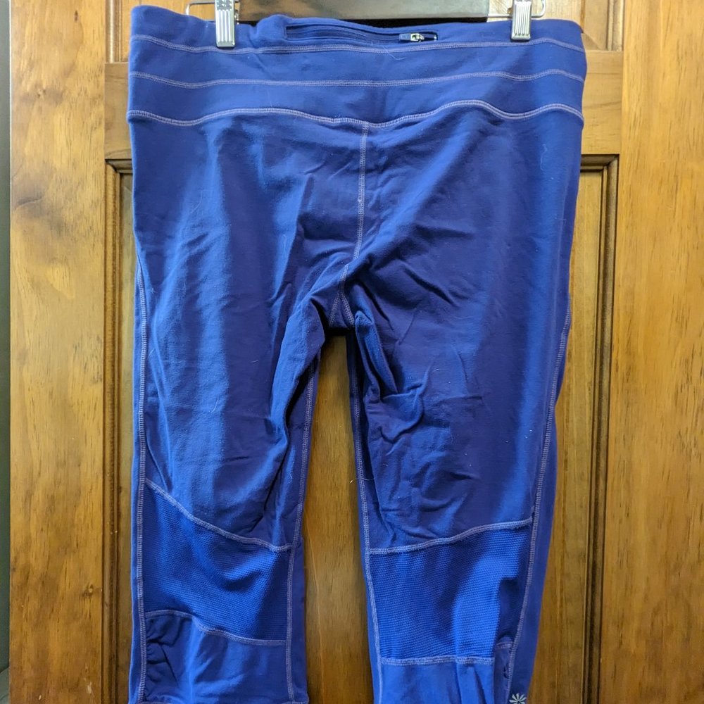 Athelta Capri Leggings, XL Blue